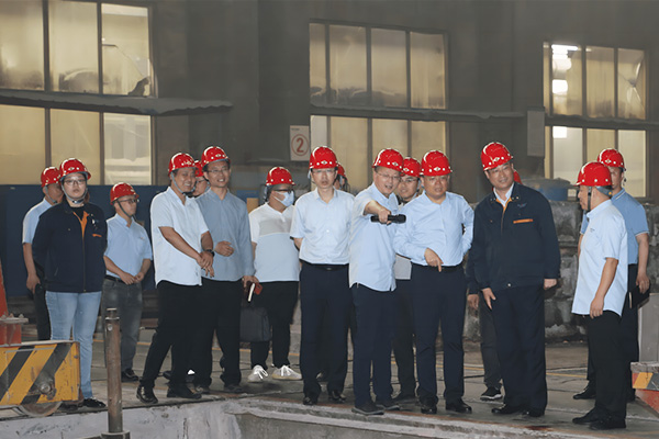 領導組蒞臨長城鑄鋼廠進行調研